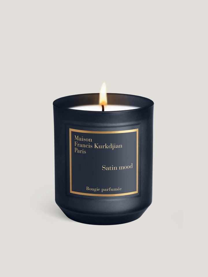 Satin Mood Scented Candle 300g
